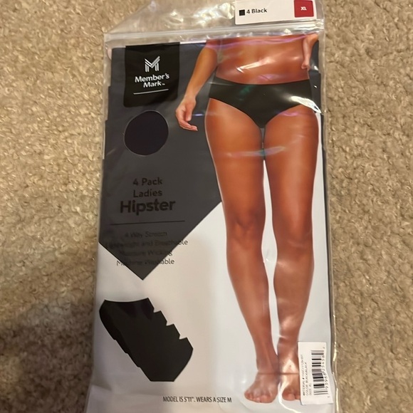 NWT ladies 4 pack hipster underwear black XL - Picture 1 of 5